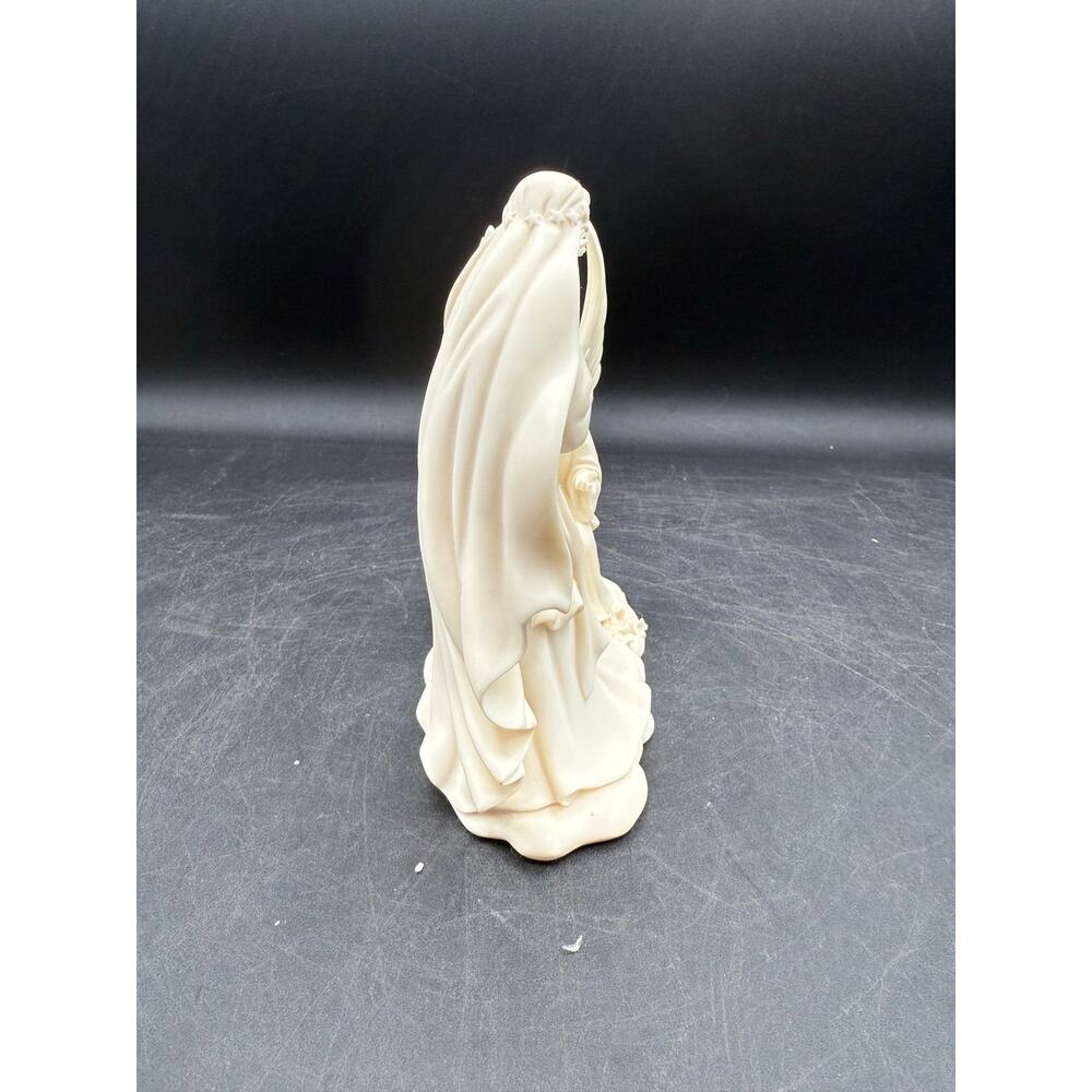 Millennium “The Annunciation” Figurine Series 6K1818 Original Box 1995 - Picture 9 of 10